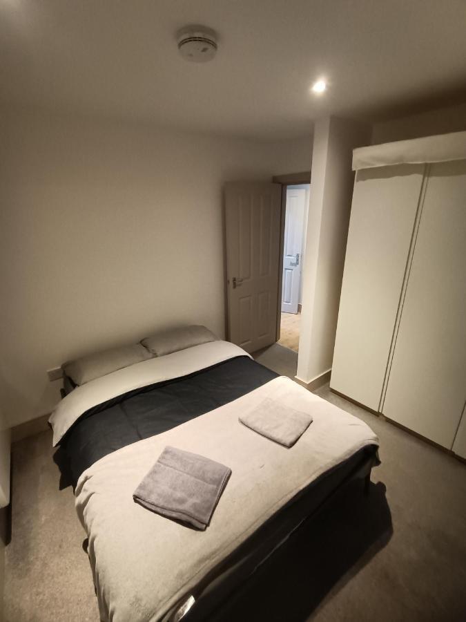 Lovely 1 Bedroom Apartment In Londres Extérieur photo